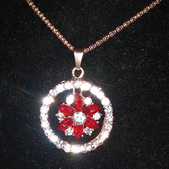 Red and White Crystal Pointsetta Pendant Necklace - Picture 2 of 4